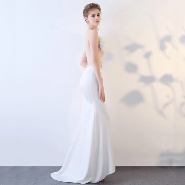 Sexy Rougissant Rose Transparentes Robe De Soirée 2018 Trompette / Sirène V-Cou Sans Manches Appliques Fleur Faux Diamant Perlage Train De Balayage Robe De Ceremonie