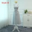 Chic / Belle Gris Transparentes Robe Demoiselle D'honneur 2018 Princesse Encolure Dégagée Sans Manches Appliques En Dentelle Noeud Ceinture Volants Dos Nu Robe Pour Mariage