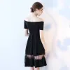 Modern / Fashion Party Dresses 2017 Black Short A-Line / Princess Cascading Ruffles Off-The-Shoulder Short Sleeve Backless Formal Dresses