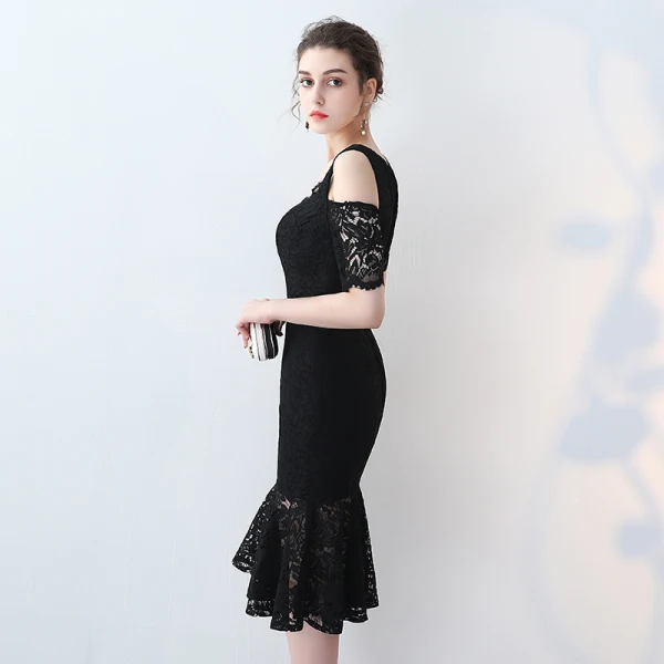 Chic / Beautiful Party Dresses 2017 Black Trumpet / Mermaid Knee-Length Off-The-Shoulder 1/2 Sleeves Backless Lace Tassel Formal Dresses