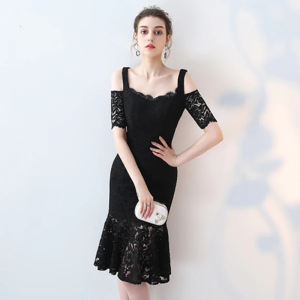 Chic / Beautiful Party Dresses 2017 Black Trumpet / Mermaid Knee-Length Off-The-Shoulder 1/2 Sleeves Backless Lace Tassel Formal Dresses