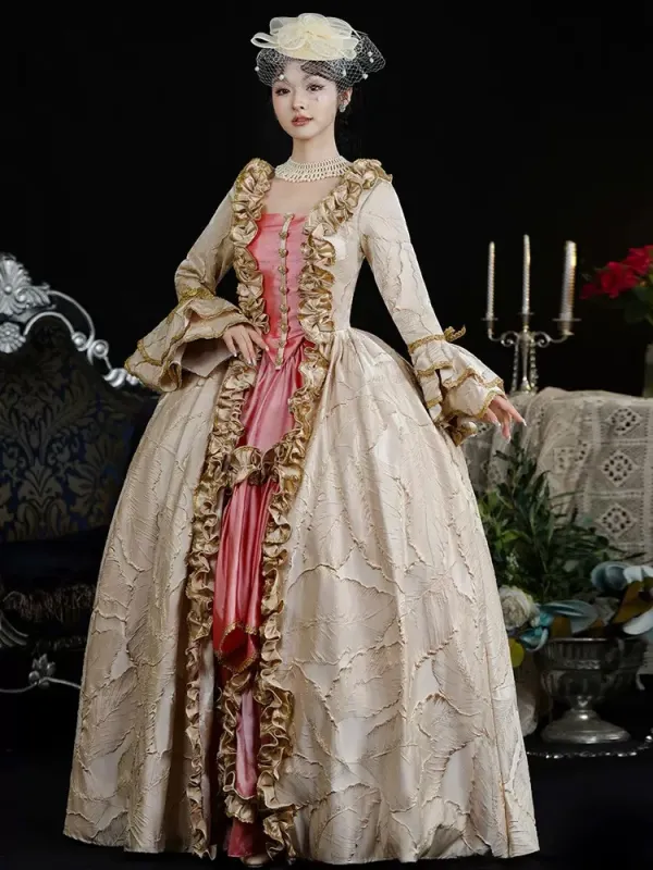 Robe de bal beige top