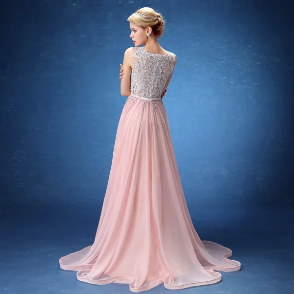 Chic / Belle Robe De Soirée 2017 Rougissant Rose Princesse Train De Balayage Volants en Cascade Encolure Dégagée Sans Manches Percé Ceinture En Dentelle Appliques Paillettes Robe De Ceremonie