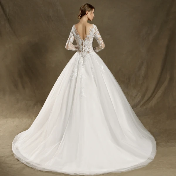 Modern / Fashion Wedding Dresses 2017 Ivory Ball Gown Sweep Train Scoop Neck Long Sleeve Backless Pierced Lace Appliques