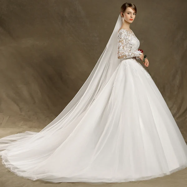 Modern / Fashion Wedding Dresses 2017 Ivory Ball Gown Sweep Train Scoop Neck Long Sleeve Backless Pierced Lace Appliques