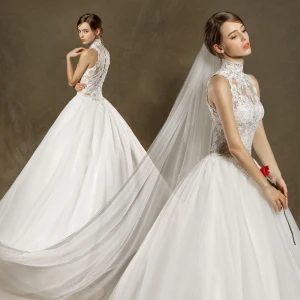 Chinese Style Wedding Dresses 2017 Ivory Ball Gown Sweep Train High Neck Sleeveless Pierced Lace Appliques
