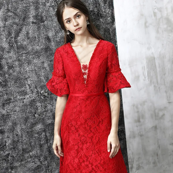 Chic / Beautiful Evening Dresses 2017 Red A-Line / Princess Floor-Length / Long V-Neck 1/2 Sleeves Backless Sash Pearl Crystal Lace Formal Dresses