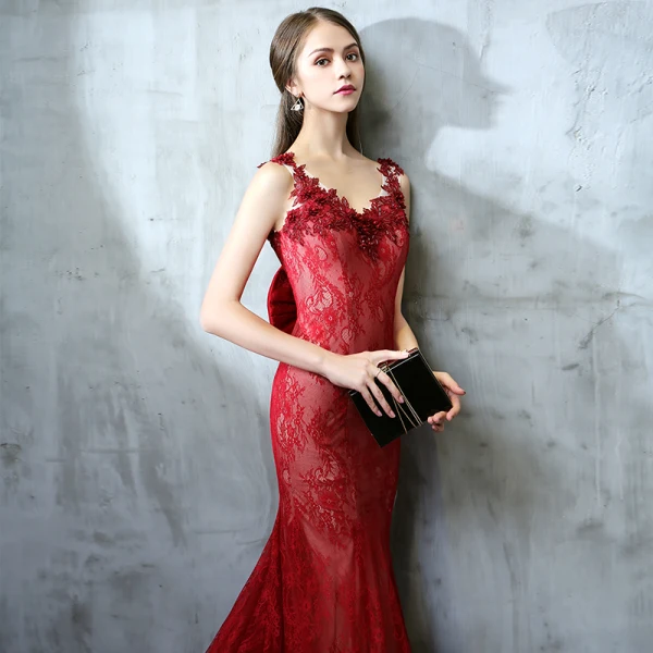 Modern / Fashion Evening Dresses  2017 Burgundy Trumpet / Mermaid Chapel Train V-Neck Sleeveless Pearl Beading Appliques Flower Backless Bow Formal Dresses