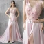 Moderne / Mode Robe De Soirée 2017 Rougissant Rose Princesse Tribunal Train Volants en Cascade Fendue devant V-Cou Sans Manches Dos Nu Cristal Paillettes Appliques Fleur Robe De Ceremonie
