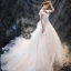 Chic / Belle Église Robe De Mariée 2017 Blanche Princesse Chapel Train De l'épaule Manches Courtes Dos Nu Perlage En Dentelle Appliques