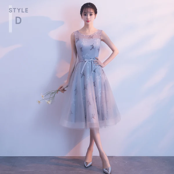 Chic / Belle Gris Robe Demoiselle D'honneur 2018 Princesse Appliques En Dentelle Ceinture Thé Longueur Volants Dos Nu Robe Pour Mariage