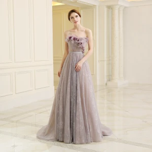 Chic Belle Gris Robe De Soirée 2018 Princesse Bustier Sans Manches Fleurs Artificielles Ceinture Tribunal Train Volants Dos Nu Robe De Ceremonie