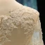 Klassisch Schöne Saal Kirche Brautkleider 2017 Mit Spitze Applikationen Rückenfreies Rundhalsausschnitt Lange Ärmel Kathedrale Schleppe Weiß Ballkleid