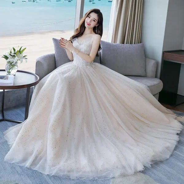 Élégant Champagne Robe De Mariée 2018 Princesse Perlage En Dentelle Fleur Paillettes Bretelles Spaghetti Dos Nu Sans Manches Longue Mariage