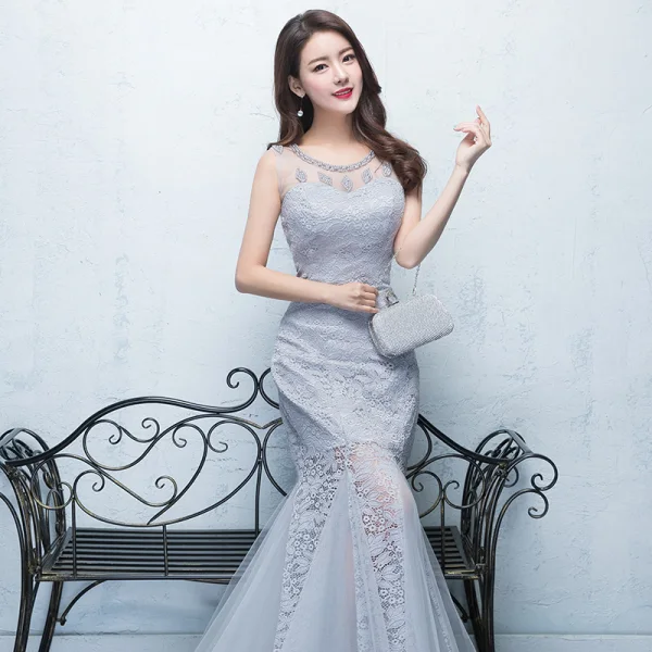 Chic / Beautiful Grey Evening Dresses 2017 A-Line / Princess Lace Flower Pearl Scoop Neck Zipper Up Sleeveless Floor-Length / Long Formal Dresses