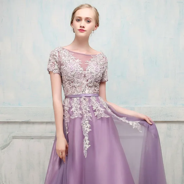 Chic / Beautiful Grape Evening Dresses 2017 A-Line / Princess Lace Flower Beading Sequins Scoop Neck Short Sleeve Floor-Length / Long Formal Dresses