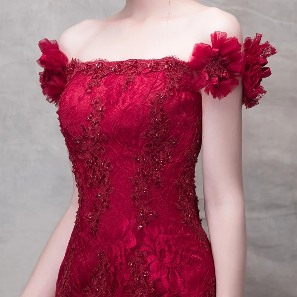 Chic / Belle Bordeaux Robe De Soirée 2017 Trompette / Sirène En Dentelle Fleur Perlage Paillettes Fleurs Artificielles De l'épaule Dos Nu Sans Manches Longueur Cheville Robe De Ceremonie