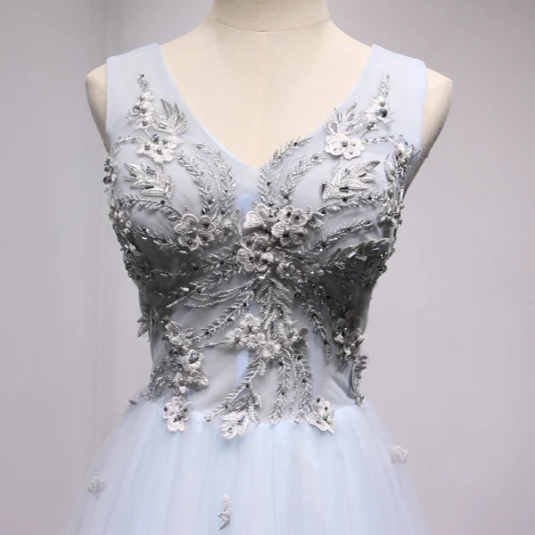 Chic / Beautiful Sky Blue Evening Dresses 2017 A-Line / Princess Lace Flower Pearl Bow V-Neck Backless Sleeveless Floor-Length / Long Formal Dresses