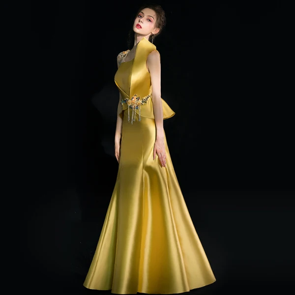Amazing / Unique Gold Evening Dresses 2018 Trumpet / Mermaid Appliques Beading Tassel Crystal Rhinestone Scoop Neck Backless Sleeveless Floor-Length / Long Formal Dresses