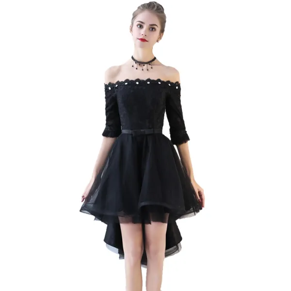 Schöne Schwarz Cocktailkleider 2017 A Linie Spitze Schleife Pailletten Off Shoulder Rückenfreies 1/2 Ärmel Asymmetrisch Festliche Kleider