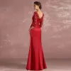 Chic / Beautiful Burgundy Mother Of The Bride Dresses 2018 Trumpet / Mermaid Lace Scoop Neck Backless 3/4 Sleeve Floor-Length / Long Wedding Party Dresses