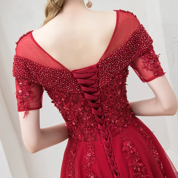 Charming Burgundy Evening Dresses  2018 A-Line / Princess Scoop Neck Beading Crystal Lace Flower Short Sleeve Sequins Backless Floor-Length / Long Formal Dresses