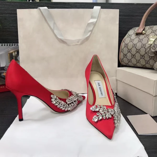 Schöne Ivory / Creme Abend Strass Pumps 2021 Leder 8 cm Stilettos Spitzschuh Pumps Hochhackige