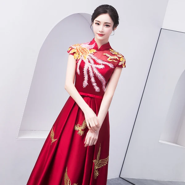 Chinese style Burgundy Evening Dresses 2018 A-Line / Princess Bow Embroidered High Neck Backless Cap Sleeves Floor-Length / Long Formal Dresses