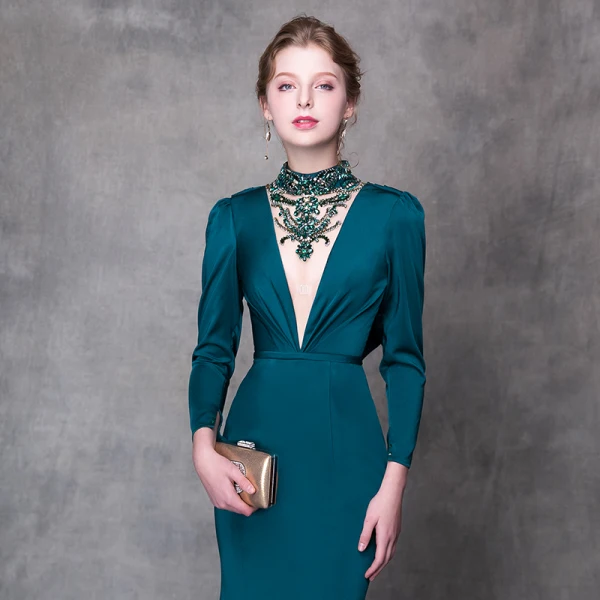 Luxe Bleu D'encre Robe De Soirée 2018 Trompette / Sirène Cristal Faux Diamant Ceinture Col Haut Dos Nu Manches Longues Train De Balayage Robe De Ceremonie