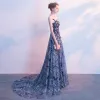 Sparkly Glitter Evening Dresses  2017 A-Line / Princess Lace Sequins Sash Scoop Neck Sleeveless Court Train Formal Dresses