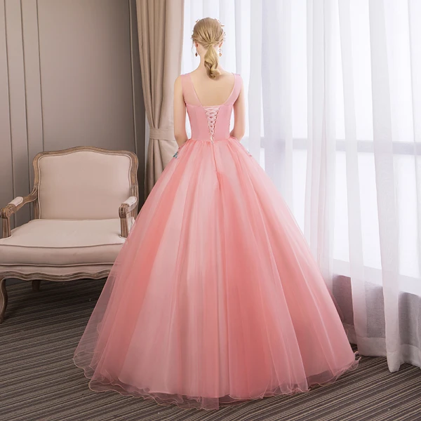 Abordable Rose Bonbon Robe De Bal 2018 Robe Boule En Dentelle Fleur Faux Diamant Encolure Dégagée Sans Manches Dos Nu Longue Robe De Ceremonie