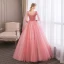 Abordable Rose Bonbon Robe De Bal 2018 Robe Boule En Dentelle Fleur Appliques Perle Faux Diamant V-Cou Dos Nu Manches Longues Longue Robe De Ceremonie