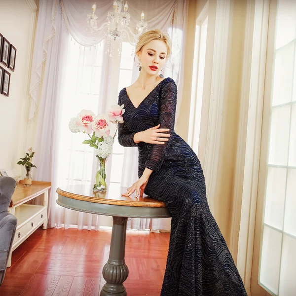 Chic / Belle Bleu Marine Robe De Soirée 2018 Trompette / Sirène Perlage Paillettes V-Cou Dos Nu Manches Longues Train De Balayage Robe De Ceremonie