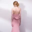 Eleganta Candy Rosa Aftonklänningar 2018 Trumpet / Sjöjungfru Rosett Hållare Halterneck Ärmlös Svep Tåg Formella Klänningar