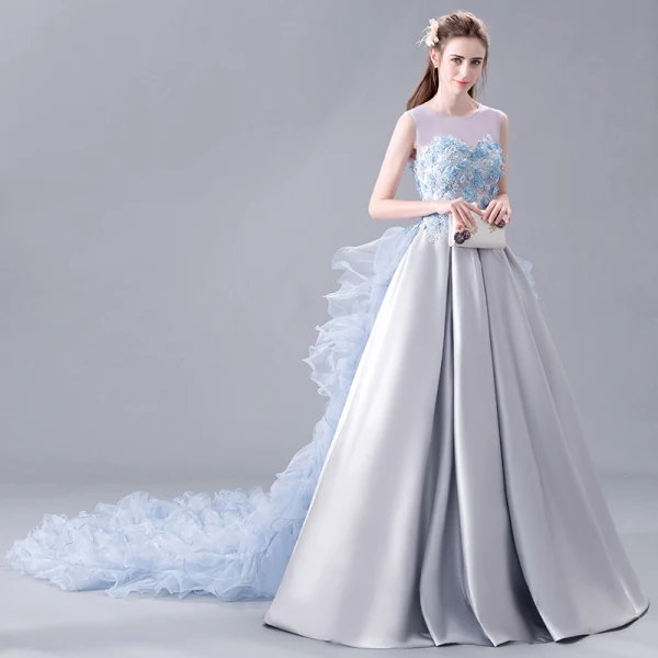 Stunning Prom Dresses 2018 A-Line / Princess Lace Appliques Pearl Scoop Neck Backless Sleeveless Royal Train Formal Dresses