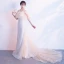 Élégant Champagne Robe De Soirée 2018 Trompette / Sirène En Dentelle Appliques Perlage Encolure Dégagée Manches Courtes Tribunal Train Robe De Ceremonie