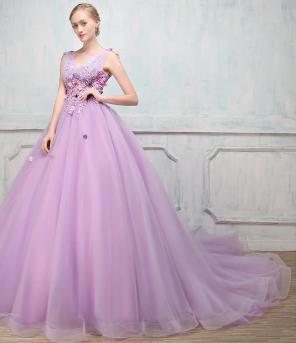 Elegant Prom Dresses 2018 Ball Gown Appliques Pearl V-Neck Backless Sleeveless Court Train Formal Dresses