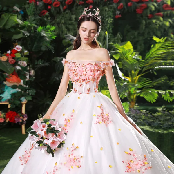 Chic / Belle Blanche Robe De Mariée 2018 Robe Boule Appliques Perle Rose Fleur Cristal Perle Paillettes De l'épaule Dos Nu Sans Manches Cathedral Train Mariage