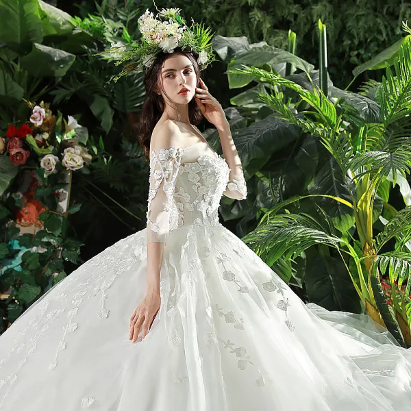 Chic / Beautiful White Wedding Dresses 2018 Ball Gown Lace Appliques Pearl Off-The-Shoulder Backless Short Sleeve Cathedral Train Wedding