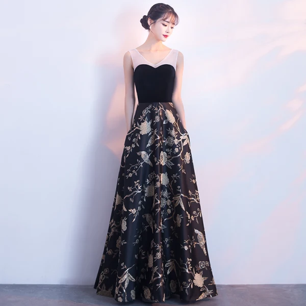 Elegant Black Gold Evening Dresses  2018 A-Line / Princess Embroidered V-Neck Backless Sleeveless Floor-Length / Long Formal Dresses