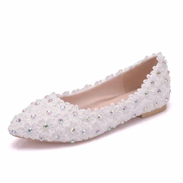 Chic / Beautiful White Wedding Shoes 2018 Lace Flower Rhinestone Pointed Toe Wedding Flat