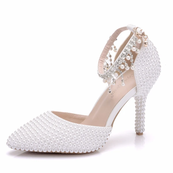 Charmant Blanche Chaussure De Mariée 2018 Perle Faux Diamant Gland 9 cm Talons Aiguilles Bride Cheville À Bout Pointu Mariage Talons Hauts