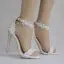 Charmant Weiß Brautschuhe 2018 Spitze Blumen Strass Knöchelriemen Perle T-Riemen 9 cm Stilettos Peeptoes Hochzeit Hochhackige
