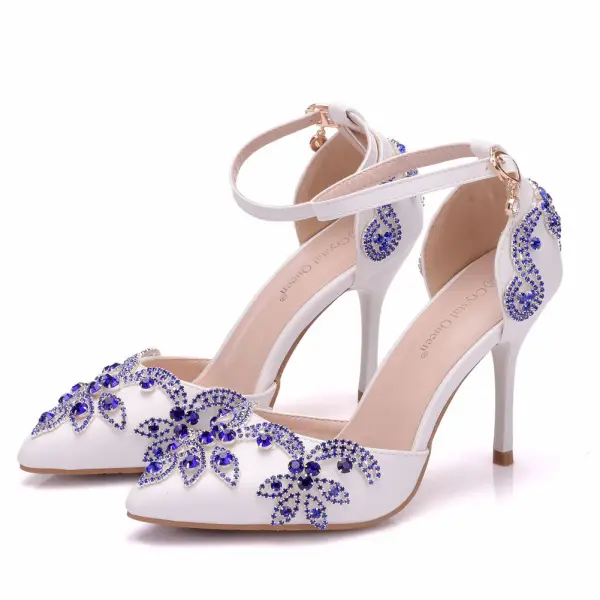 Schöne Weiß Brautschuhe 2018 Strass Knöchelriemen 9 cm Stilettos Spitzschuh Hochzeit Hochhackige