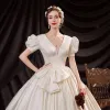 Victorian Style Vintage / Retro Affordable Ivory Ball Gown Wedding Dresses 2021 Deep V-Neck Bow Short Sleeve Backless Floor-Length / Long Wedding