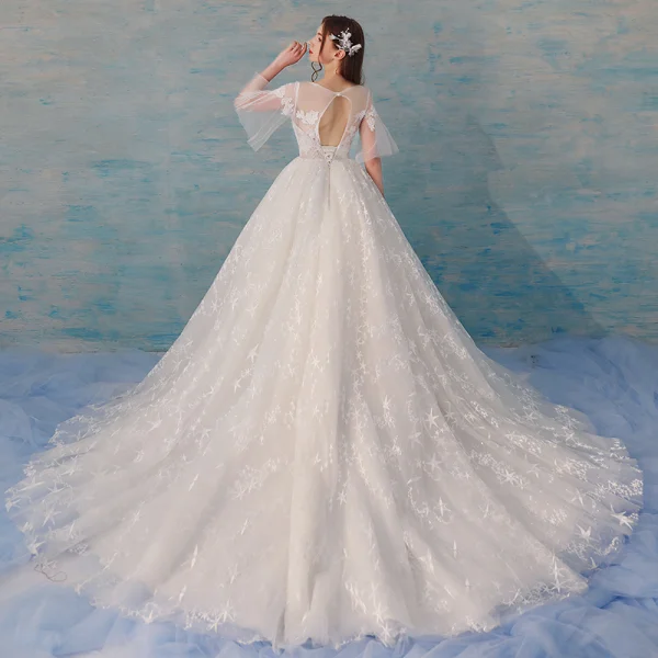 Chic / Beautiful Ivory Wedding Dresses 2018 A-Line / Princess Star Tulle Lace Flower Scoop Neck Backless 1/2 Sleeves Chapel Train Wedding