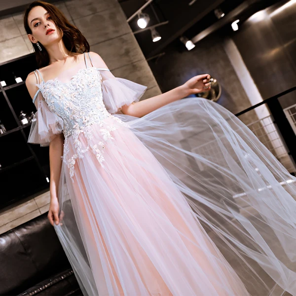 Élégant Rougissant Rose Robe De Soirée 2019 Princesse Appliques En Dentelle Perlage Faux Diamant Bretelles Spaghetti Dos Nu Manches Courtes Longue Robe De Ceremonie