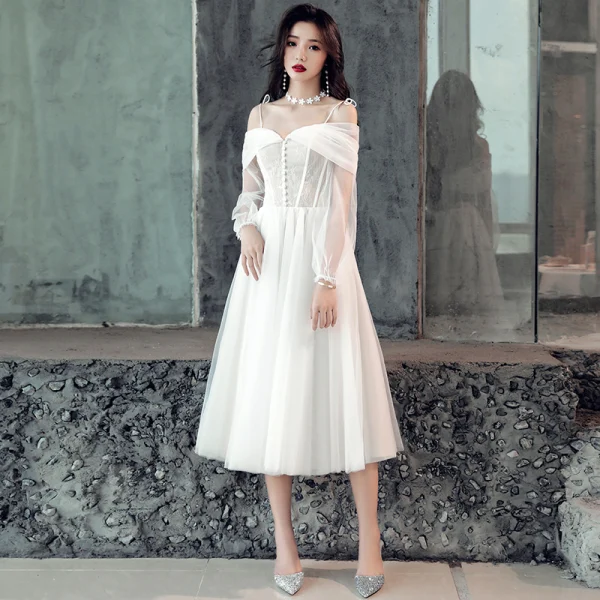 Elegant White Wedding Dresses 2019 A-Line / Princess Lace Spaghetti Straps Backless 3/4 Sleeve Tea-length