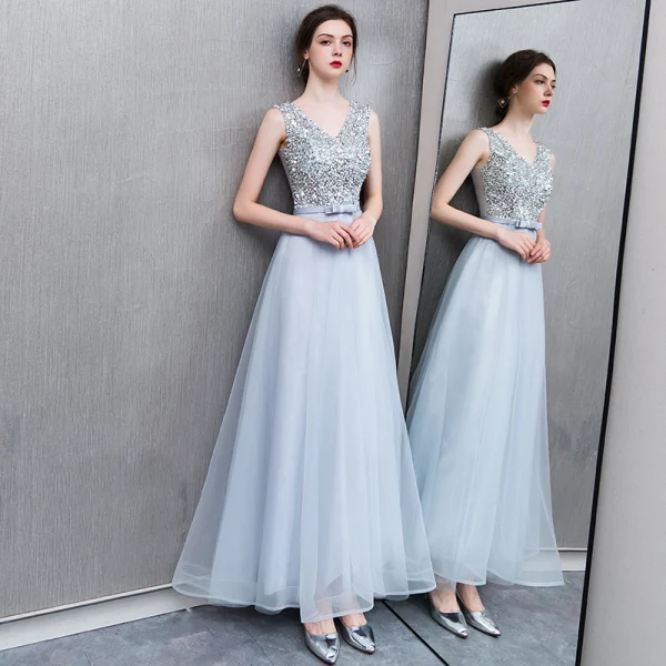 Chic / Beautiful Burgundy Evening Dresses 2019 A-Line / Princess Beading Sequins Bow V-Neck Backless Sleeveless Floor-Length / Long Formal Dresses