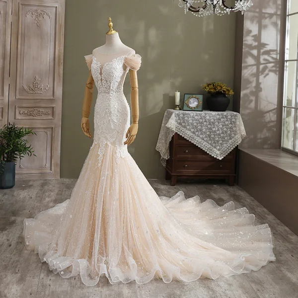 Sexy Champagne Wedding Dresses 2021 Trumpet / Mermaid Scoop Neck Sequins Lace Flower Short Sleeve Backless Cathedral Train Wedding